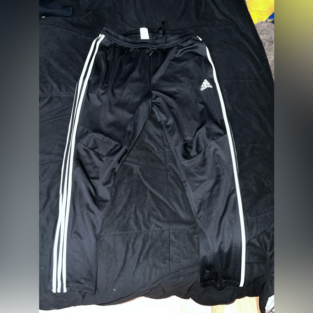 Black and white Adidas Trio 24 Training pants. Size XL